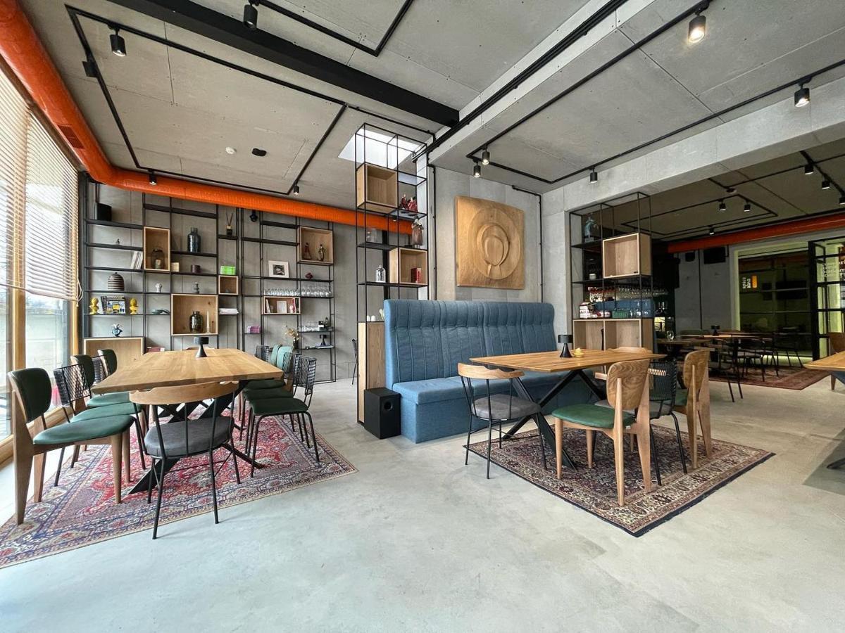 Hotel Cota1110 เบลิอิสการ์ ภายนอก รูปภาพ